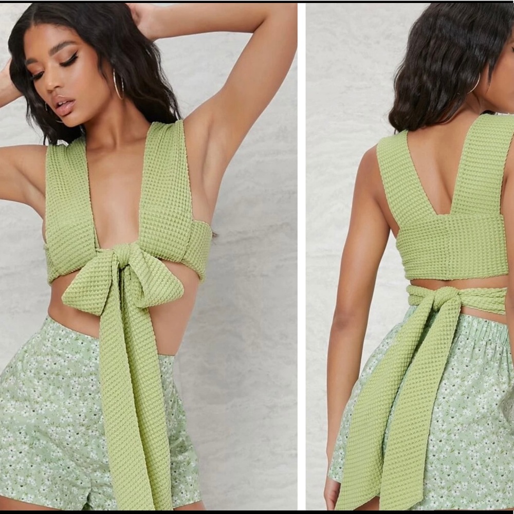 SHEIN Textured Knit Self-Tie Back Crop Top